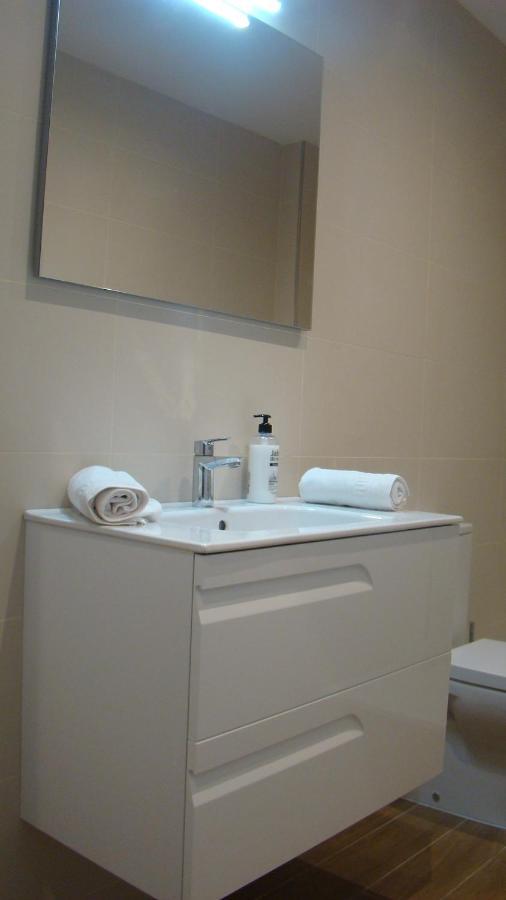 Apartamentos La Pereda 산탄데르 외부 사진